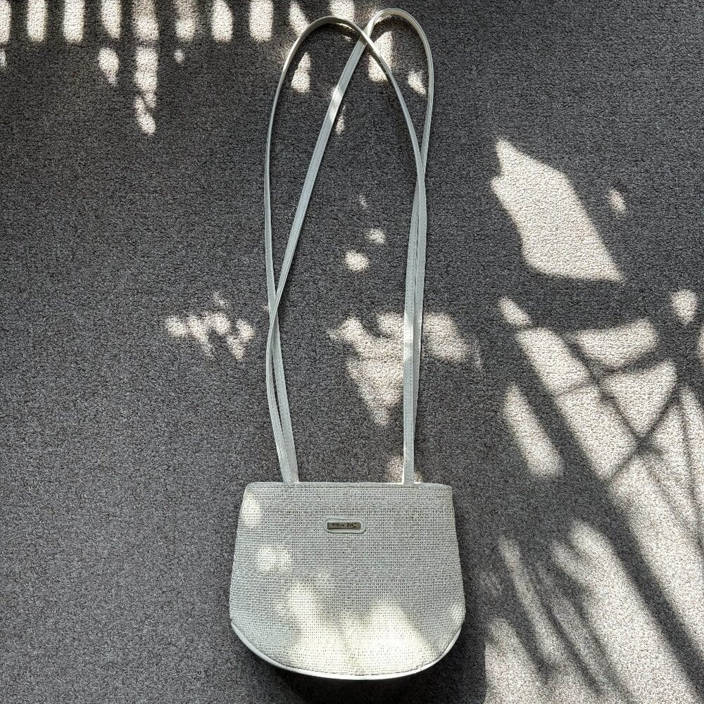 Willow Bay Australia crossbody cream purse